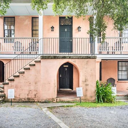 Revitalized Historical Southern Residence チャールストン エクステリア 写真