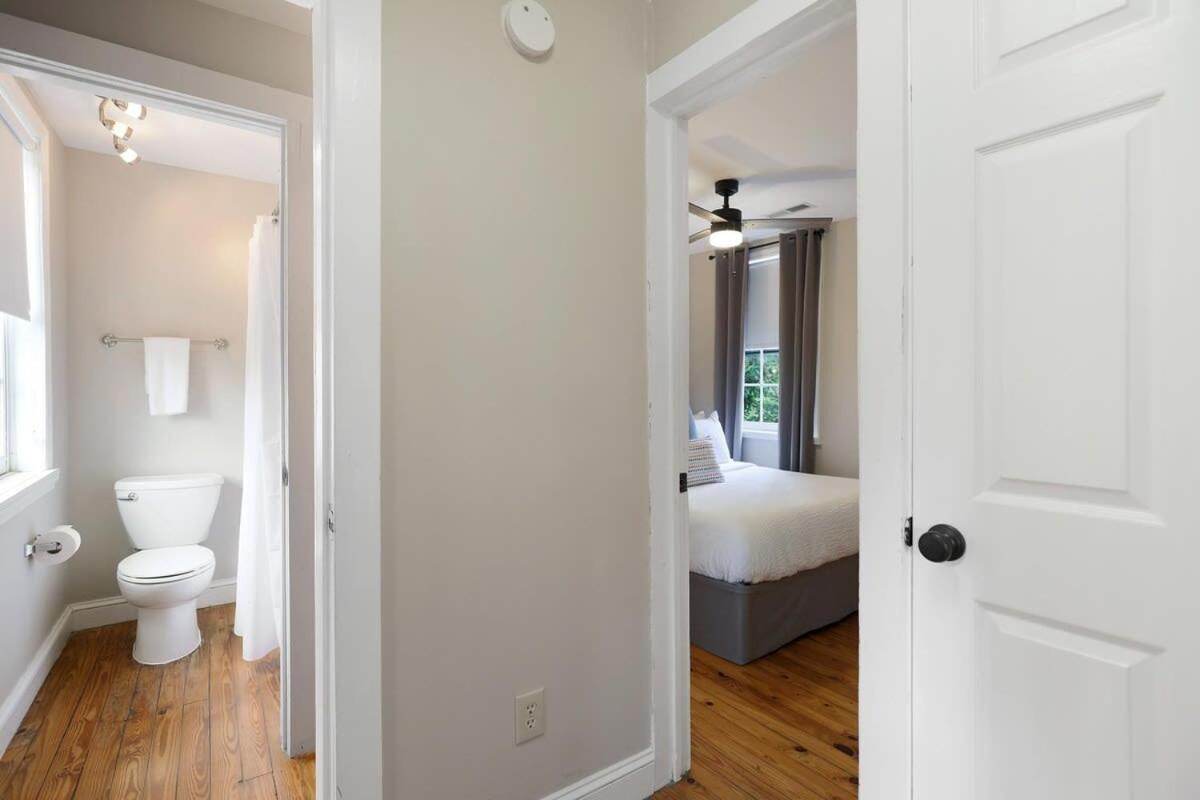 Revitalized Historical Southern Residence チャールストン エクステリア 写真