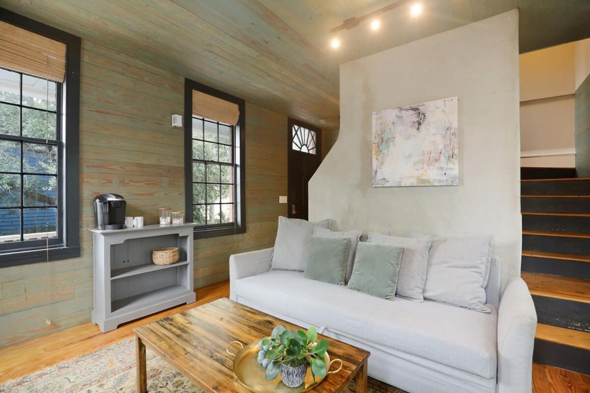 Revitalized Historical Southern Residence チャールストン エクステリア 写真