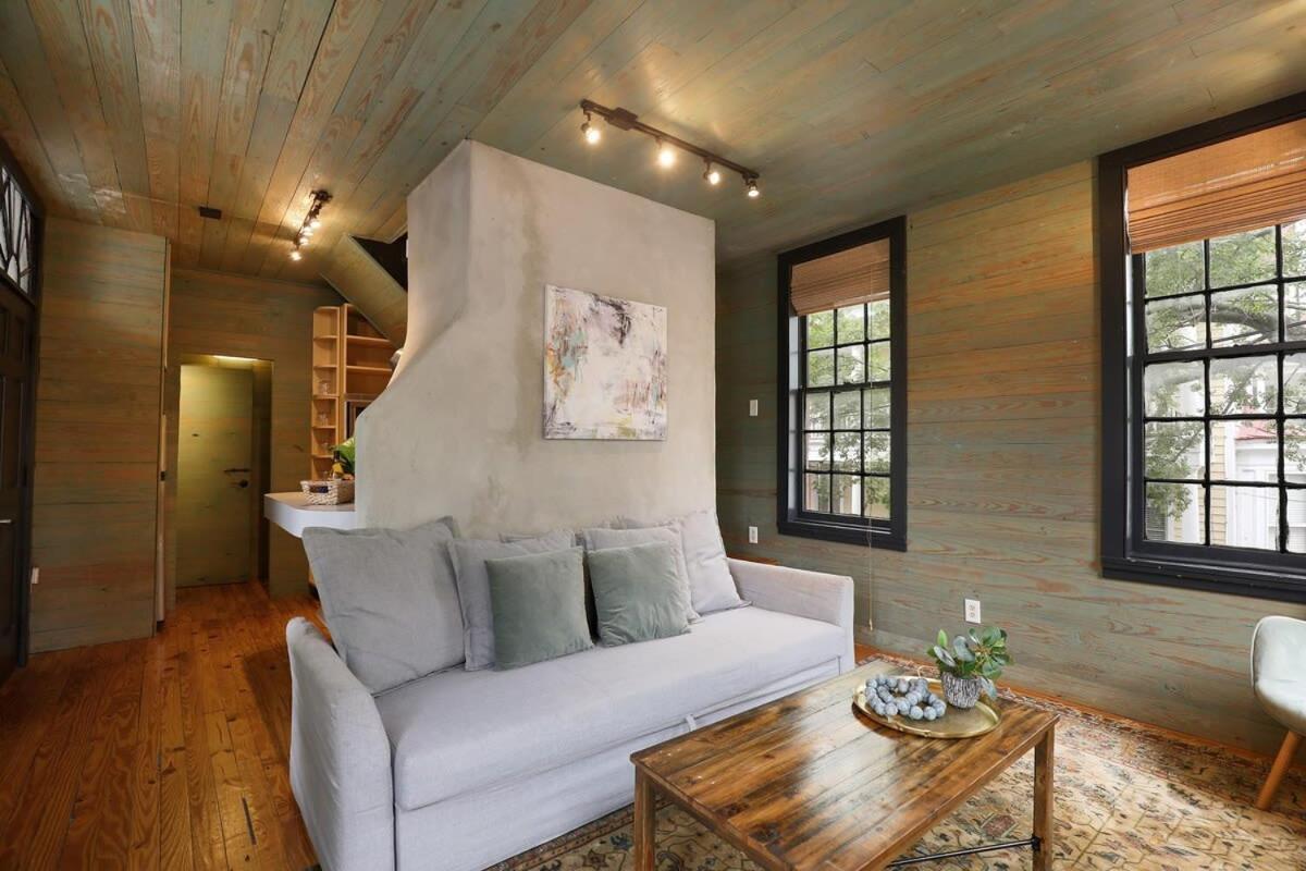 Revitalized Historical Southern Residence チャールストン エクステリア 写真