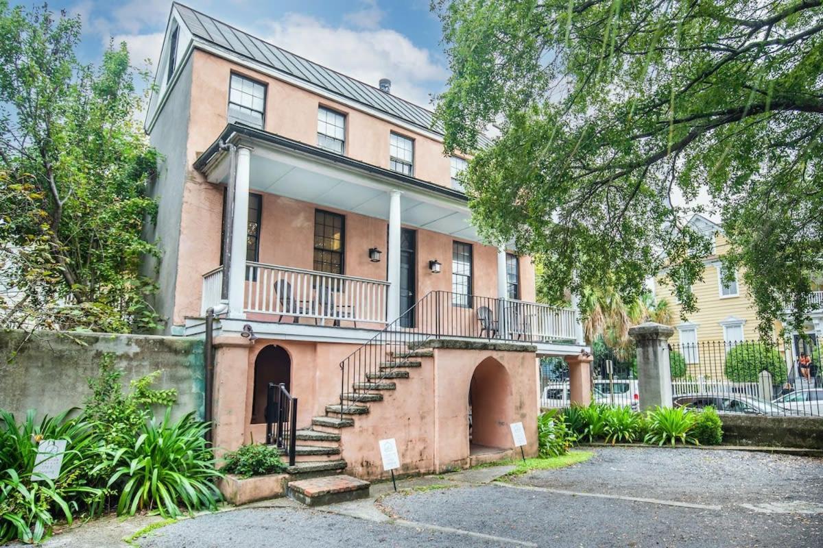 Revitalized Historical Southern Residence チャールストン エクステリア 写真